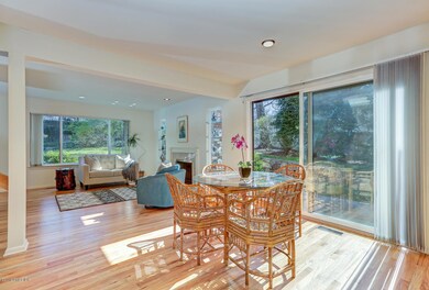 40 Ettl Ln unit 6, Greenwich, CT 06831 - photo 6