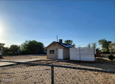 10929 Donna Marie Dr, Socorro, TX 79927 - photo 3