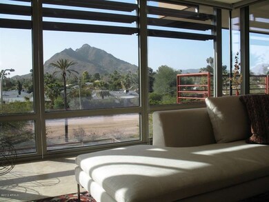 17-4002 Great Room View