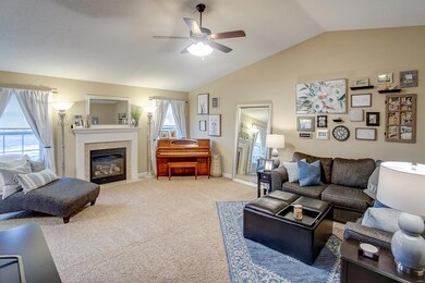 2082 Briarbend Ct, Maryville, IL 62062 - photo 5