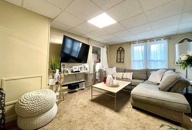 16 Pemberton St, Worcester, MA 01610 - photo 6