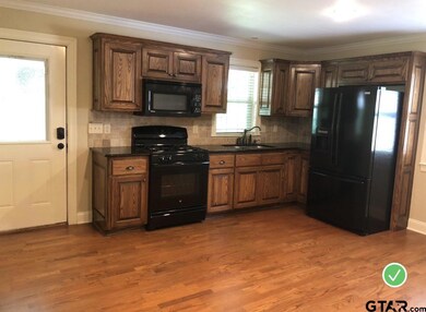 2912 2912 Sunnybrook, Tyler, TX 75701 - photo 5