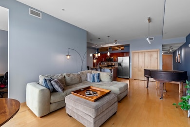 The Point On the River unit 702, Milwaukee, WI 53204 - photo 3