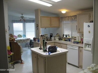 3417 Goldleaf Kitchen