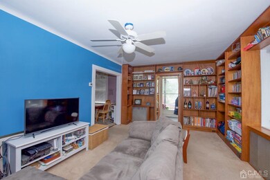 39 Lufberry Ave, New Brunswick, NJ 08901 - photo 5