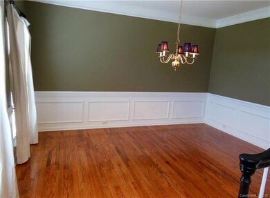 Entrance to kitchen is on right