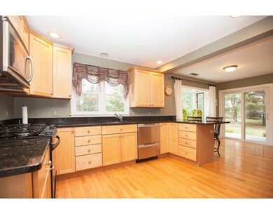 2 Walnut Ct unit 2, Rockland, MA 02370 - photo 4