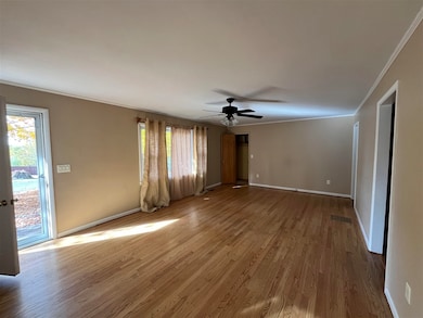 194 Jackson Ave, Scottsville, KY 42164 - photo 4