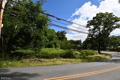 151 Monroe Trail, Hopatcong, NJ 07843 - photo 2