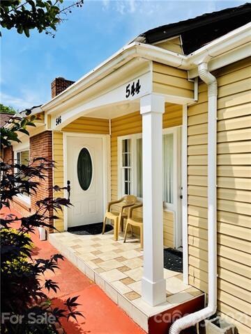 544 N Center St, Statesville, NC 28677 - photo 2