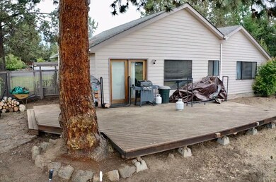 20440 Rocky Top Ct, Bend, OR 97702 - photo 4
