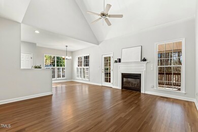 605 Lakeview Ave Wake Forest-large-014-0