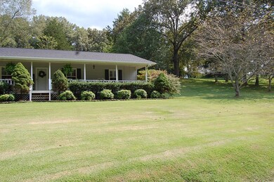 1339806 - 7310 E Valley Rd 004