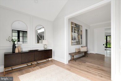 1446 Cola Dr, McLean, VA 22101 - photo 5