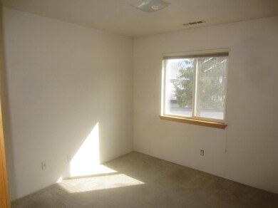 812 Bower Ln, Grants Pass, OR 97527 - photo 7