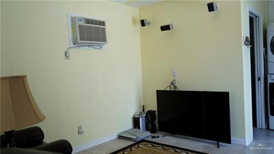 4010 Lark Dr, Mission, TX 78572 - photo 6