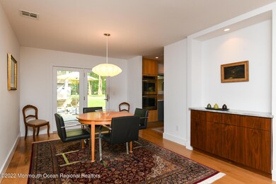 54 Sunnybank Dr, Shrewsbury, NJ 07702 - photo 4