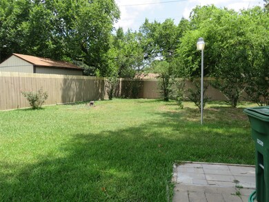 7006 Woodfern Dr, Houston, TX 77040 - photo 4