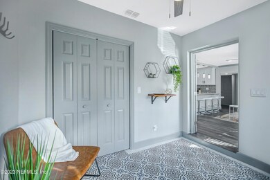 1135 Murray Dr, Jacksonville, FL 32205 - photo 3