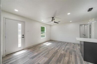 826 Chickasaw Trace, Grand Prairie, TX 75051 - photo 6