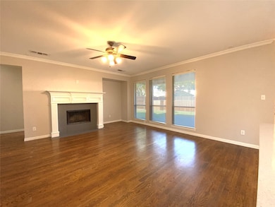 1870 Dowelling Dr, Frisco, TX 75034 - photo 7