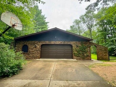 5331 Greenview Ln, Stevens Point, WI 54482 - photo 2