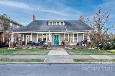 202 S Oak St, Statesville, NC 28677 - photo 2