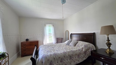 30 Bowdoin St, Houlton, ME 04730 - photo 4