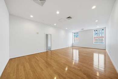 914 Main St unit 704, Houston, TX 77002 - photo 4