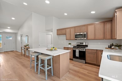 11236 Bluefield Dr unit 8/11, Caldwell, ID 83605 - photo 5