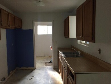 2135 Figaro Ln, Jacksonville, FL 32210 - photo 2