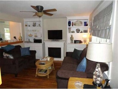 29 Endicott St, East Weymouth, MA 02189 - photo 2