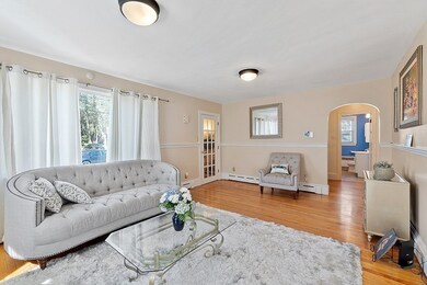 34 Lenox Cir, Lawrence, MA 01843 - photo 6