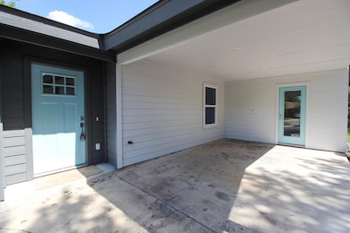 1100 Monte Vista Dr, Lockhart, TX 78644 - photo 2