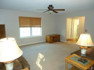 4510 Troxell Dr, Whitehall, PA 18052 - photo 3