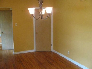 18324 Perth Ave, Homewood, IL 60430 - photo 7