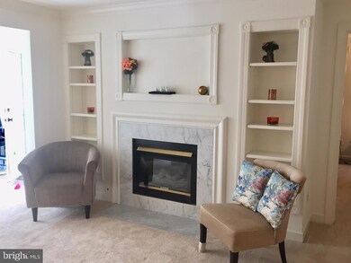 9220C Cardinal Forest Ln unit C, Lorton, VA 22079 - photo 6