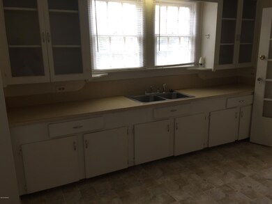 540 Charles St, New Iberia, LA 70560 - photo 6