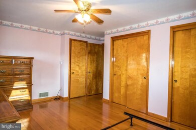 13453 Meadowview Ave, Waynesboro, PA 17268 - photo 4