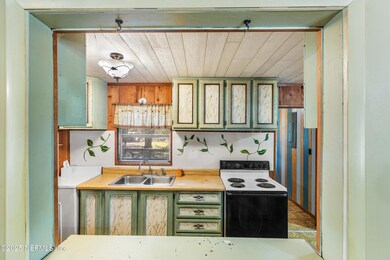 362SE72ndSt-54