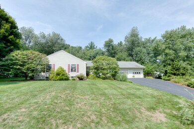 34 Twinbrooke Dr, Holden, MA 01520 - photo 2