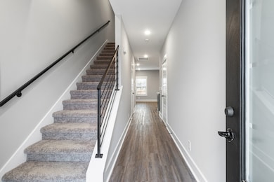 102 Jonathan Wade Cir, Clarksville, TN 37043 - photo 7