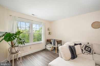 220 Windsor Ct unit 220, Glen Mills, PA 19342 - photo 5