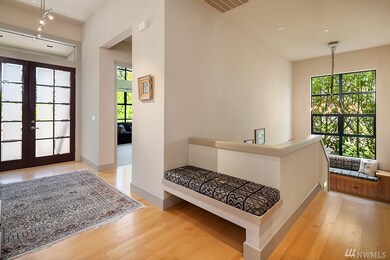 4106 78th Ave SE, Mercer Island, WA 98040 - photo 2