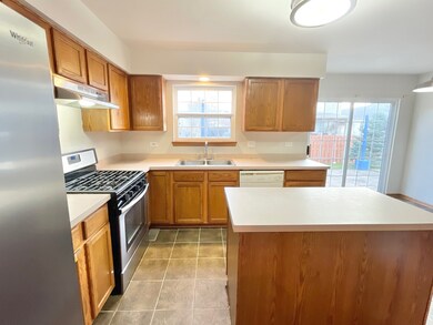 1814 Van Dyke Ln unit 1, Carpentersville, IL 60110 - photo 7