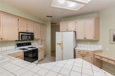 2014 Huntington Dr, Chico, CA 95928 - photo 5