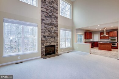 21113 Hickory Forest Way, Germantown, MD 20876 - photo 7