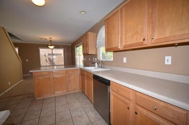 Kitchen (2)