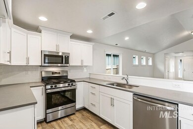 7558 W Corona Dr unit Lot 17 Block 2 Cotta, Boise, ID 83709 - photo 5