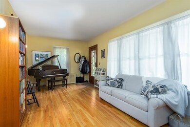 221 Shelburne St, Burlington, VT 05401 - photo 4